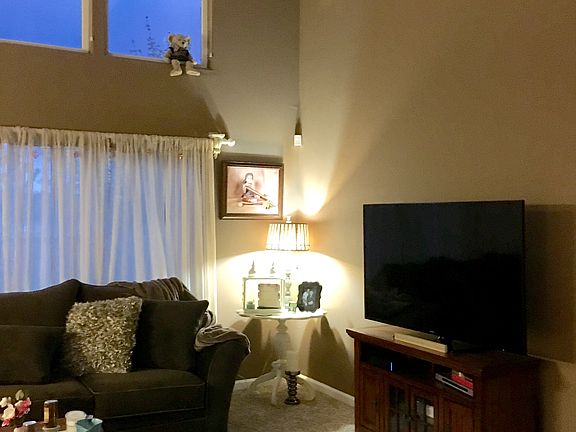 4th image of 9515 173rd Street Ct E