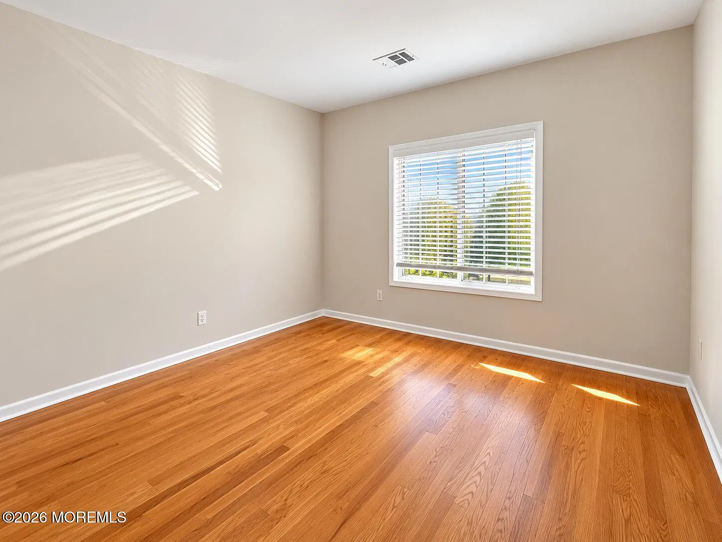 2 bed, $2,800 — Photo 4