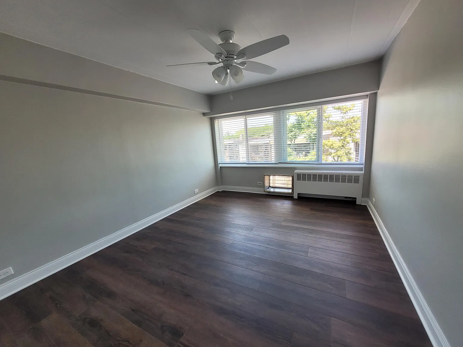 2 bed, 1.5 bath, $1,995 — Photo 4