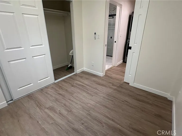 7905 White Oak Ave — Photo 3