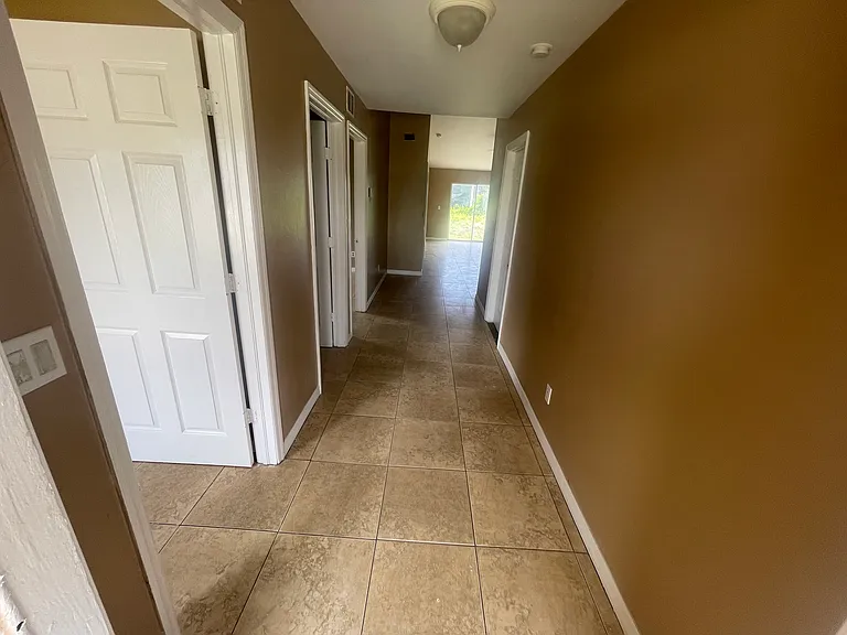 126 Hightower Ave S — Photo 15