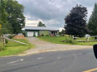 410 Water St, Albany, VT 05820