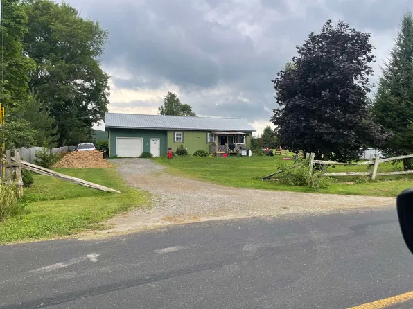 410 Water Street, Albany, VT 05820