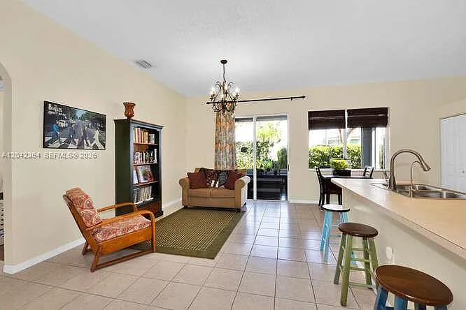 2405 SE 5th Ct — Photo 17