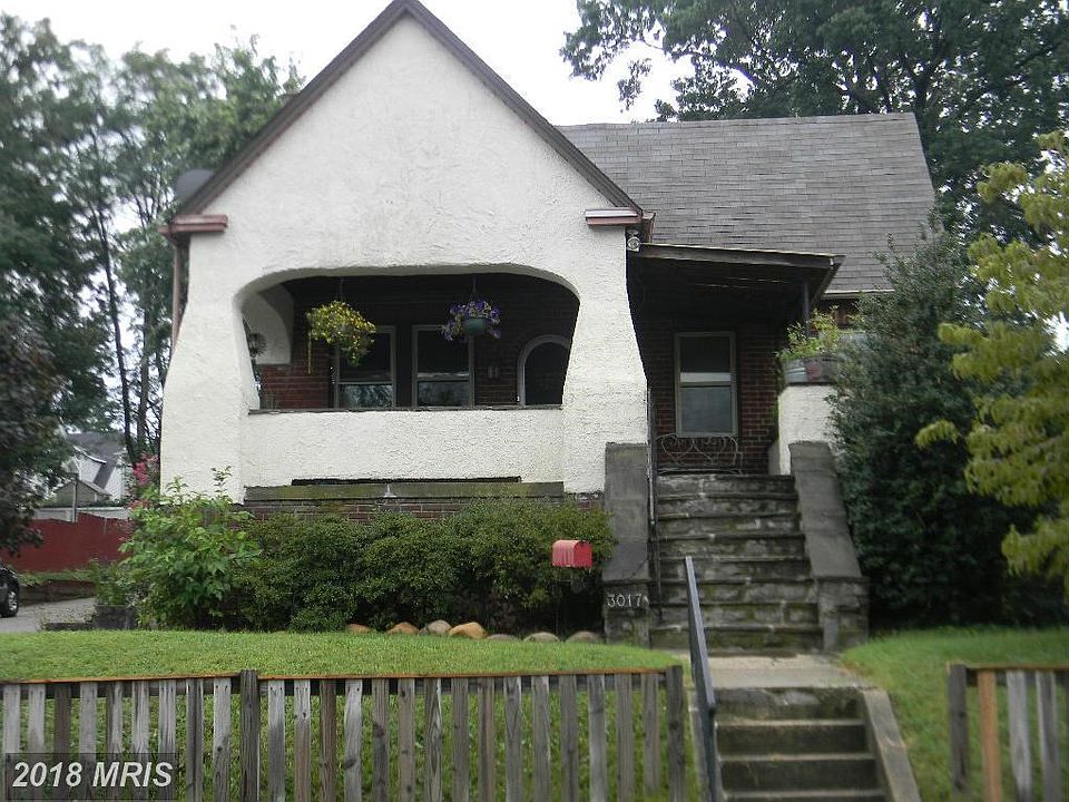 Exterior (Front)