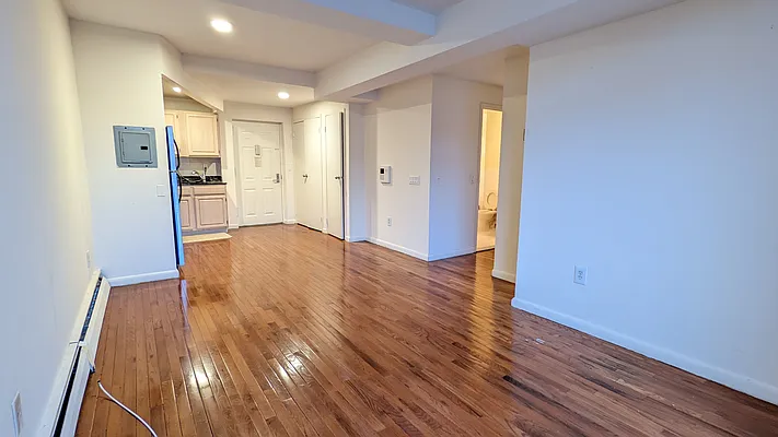 Rented by Heller Organization | media 7