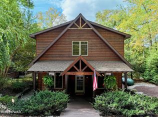 202 Lennon Rd, Greentown, PA 18426