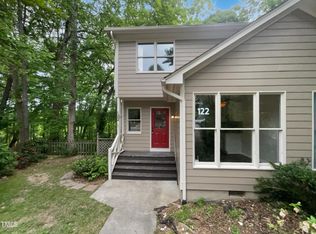 122 Mallard Ct, Chapel Hill, NC 27517