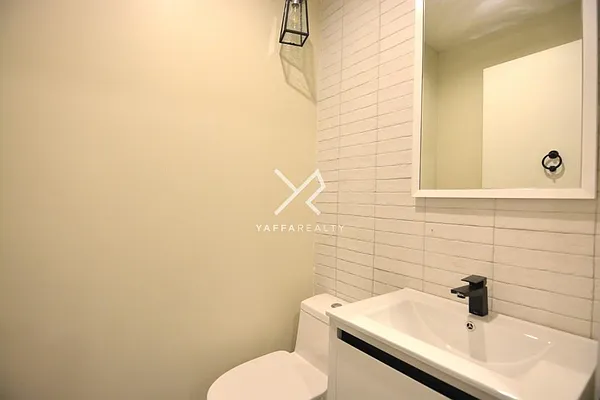 Rented by Yaffa Realty LLC | media 39