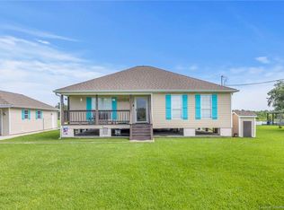 8794 Roy Rd, Lake Charles, LA 70607