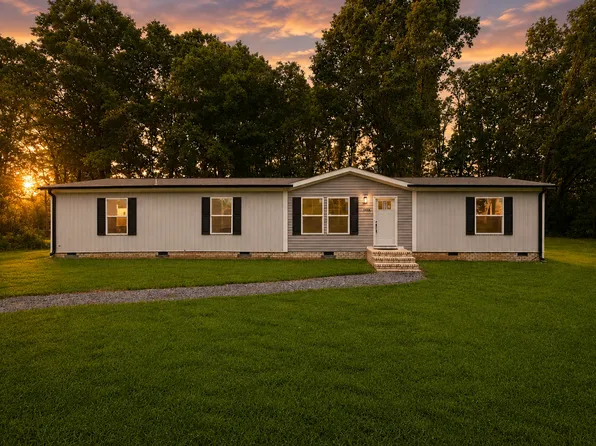 6008A Apple Wyrick Rd, Gibsonville, NC 27249