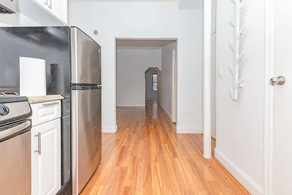 Rented by MySpaceNYC | media 28