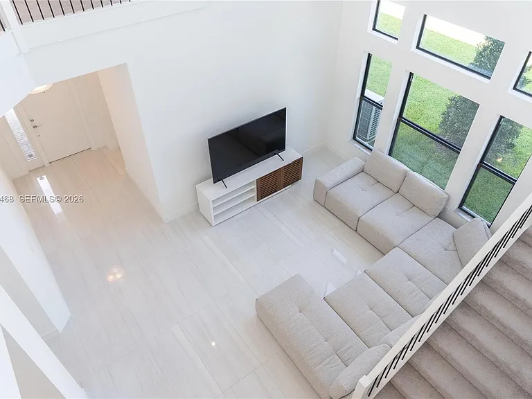 8151 Laurel Falls Dr — Photo 5