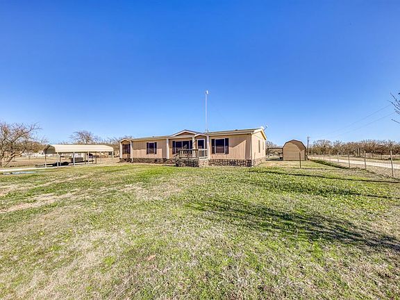 4th image of 135 Alice Springs Ln