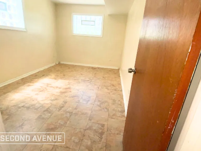 10032 S Eggleston Ave — Photo 7