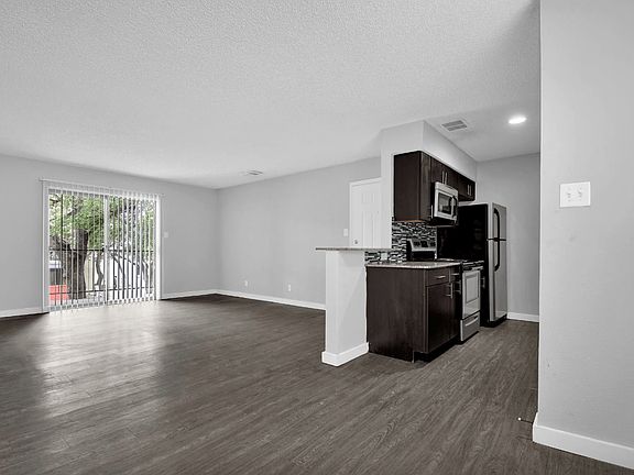 3rd image of 11955 Parliament St #208D