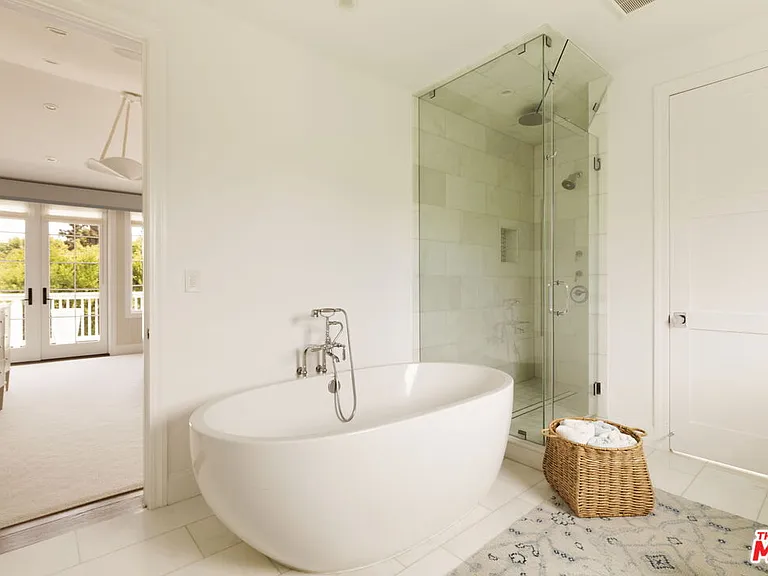 524 Ocampo Dr — Photo 18