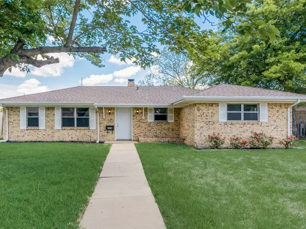 1809 Santa Maria Ct, Grand Prairie, TX 75051