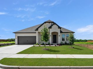 2397 Rams Horn Dr, Waxahachie, TX 75167