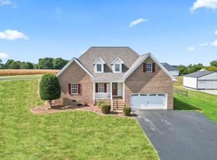 753 Loving Chapel Rd, Franklin, KY 42134