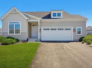 1545 North Stone Ridge DRIVE, Lake Geneva, WI 53147