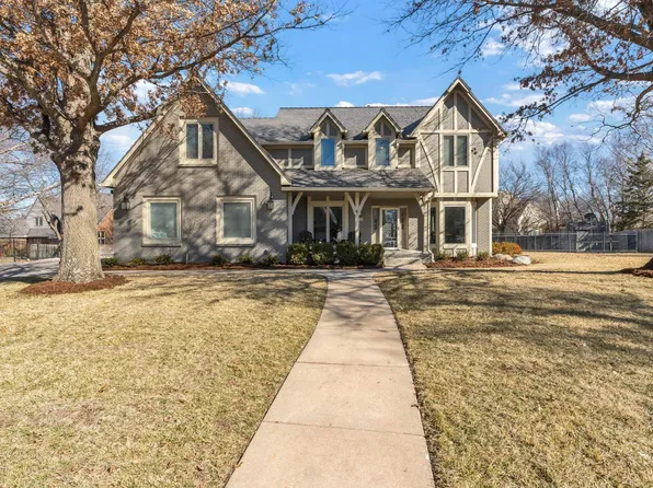 812 N Gatewood Ct, Wichita, KS 67206
