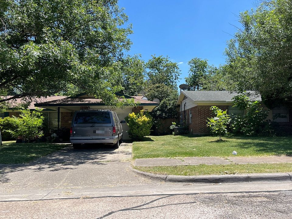 1st image of 702 Twilight Dr