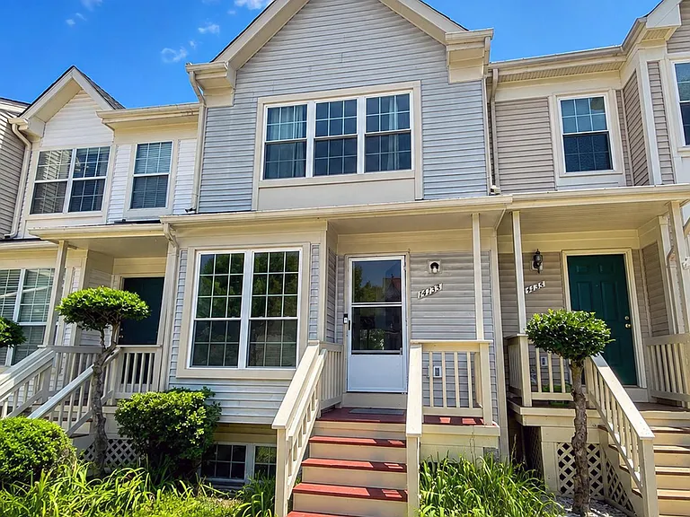 14133 Autumn Cir — Photo 1