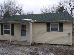 705 Oak Ave, Cabool, MO 65689