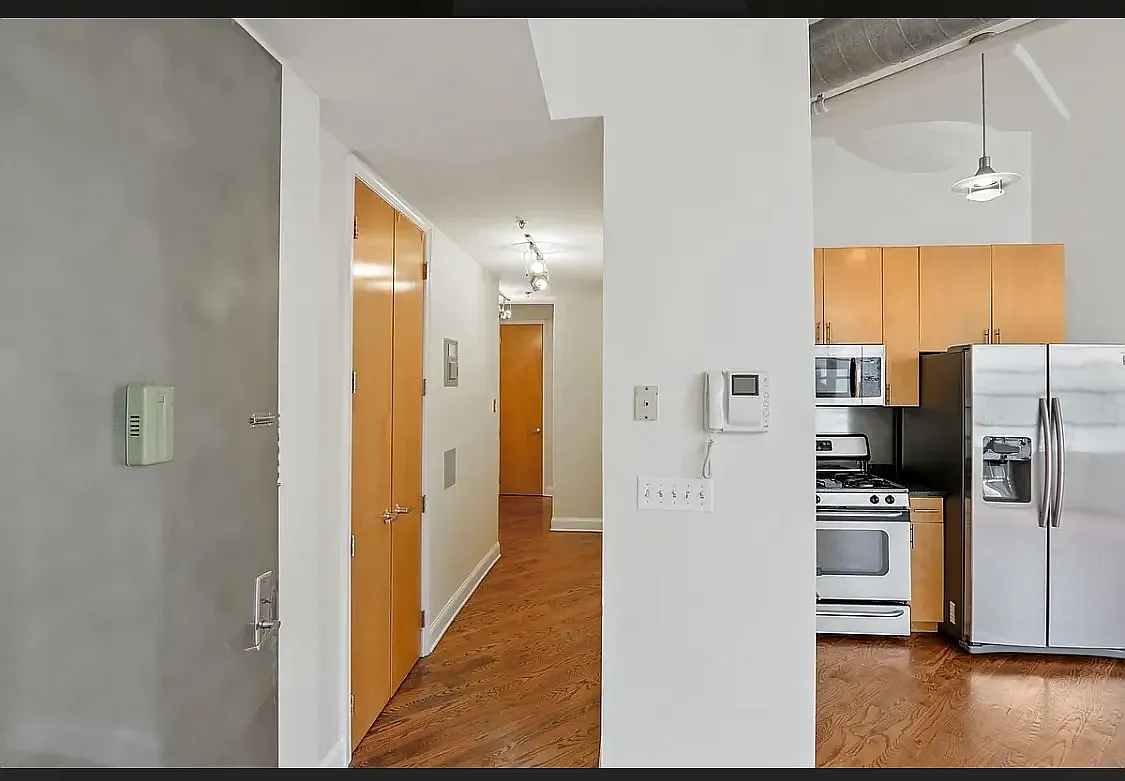 176 Johnson Street — Photo 2
