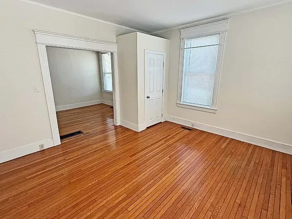 655 Westford St #1, Lowell, MA 01851