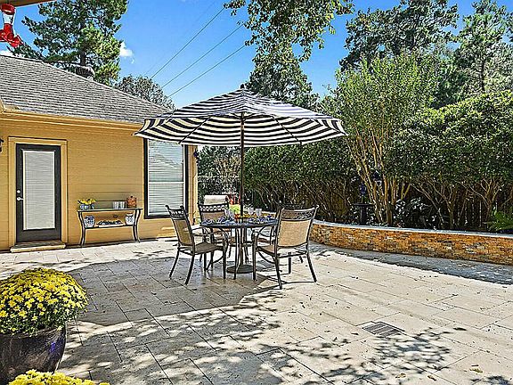 3rd image of 1810 Whispering Forest Dr