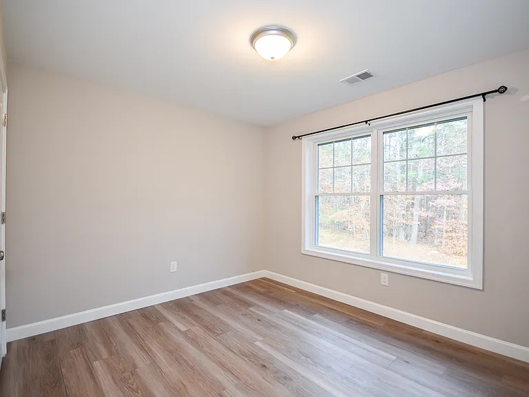 4 Patrick Ct — Photo 16