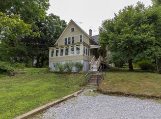 58 River St, Deep River, CT 06417