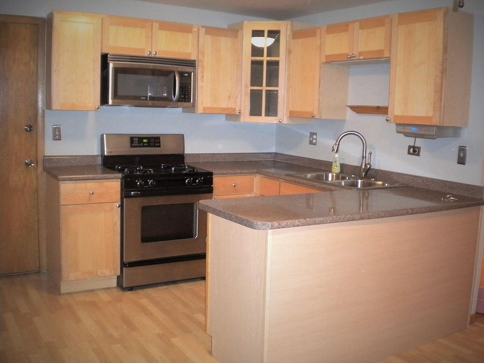 1st image of 6771 N Olmsted Ave APT 3