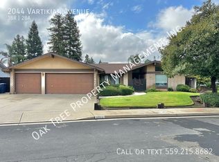 2044 Vartikian Ave, Clovis, CA 93611
