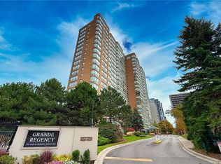 1276 Maple Crossing Blvd #111, Burlington, ON L7S2J9