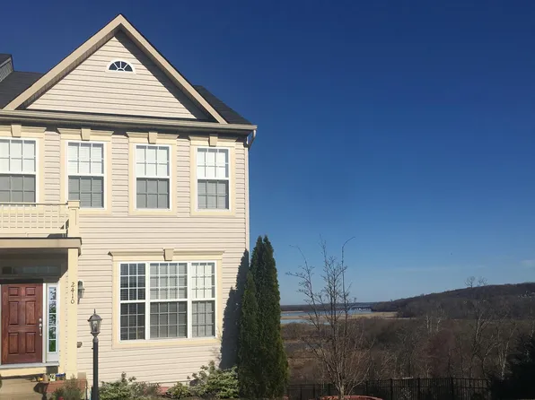 2410 Battery Hill Cir, Woodbridge, VA 22191