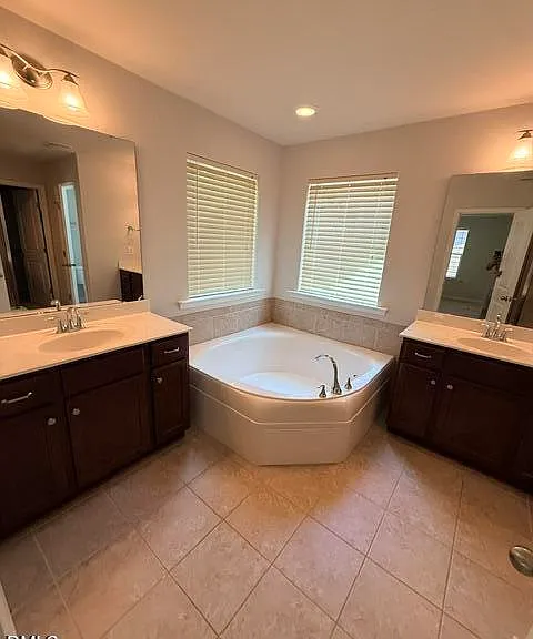 124 Concordia Woods Dr — Photo 18