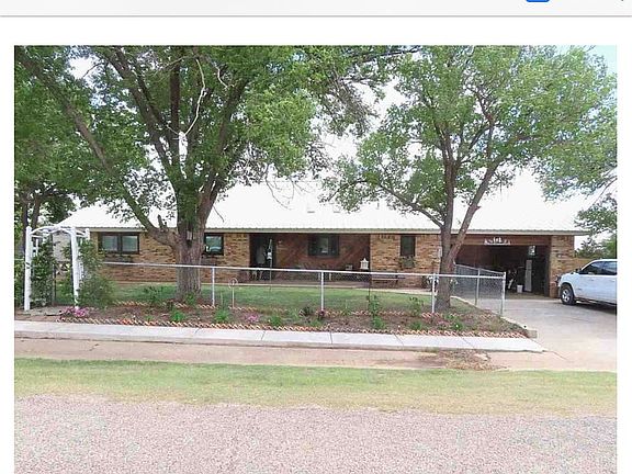 2nd image of 220 Elk Dr