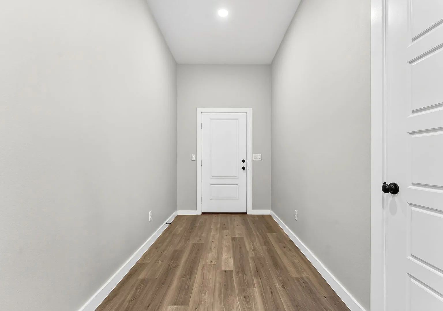 1606 N Dover Ave, Lubbock, TX 79416- Gorgeous new build!! — Photo 3