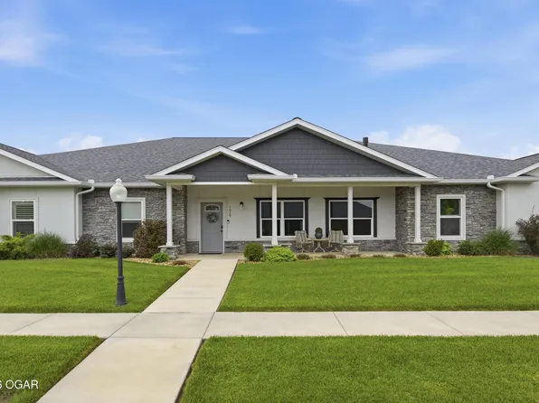 1929 Bluebird Way, Carthage, MO 64836