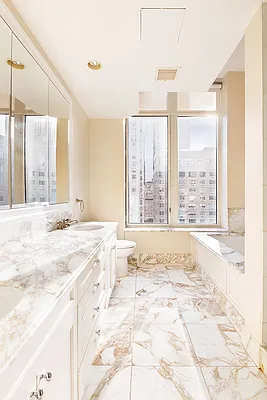 Rented by Compass | media 28