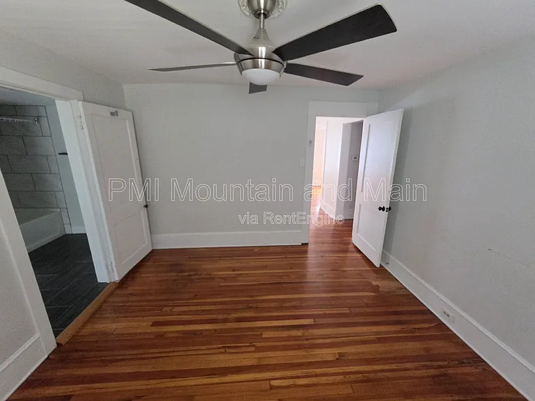 161 Logan Ave — Photo 27