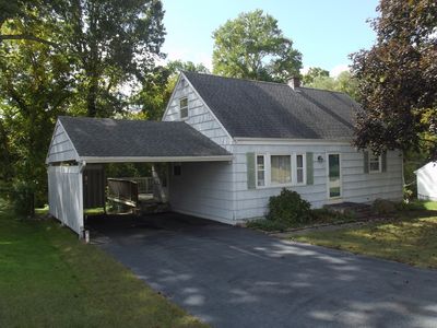 23 Glendale Road, Oakdale, CT, 06370