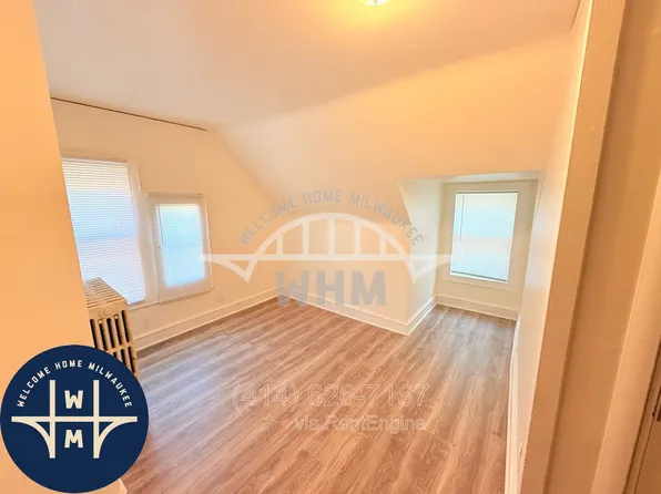 2919A N 50th St Floor 3, Milwaukee, WI 53210