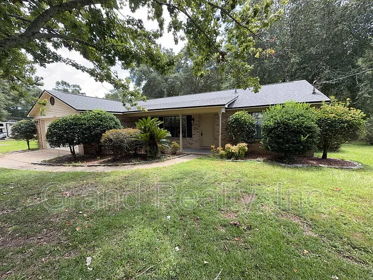 3965 Deerwood Cir — Photo 4