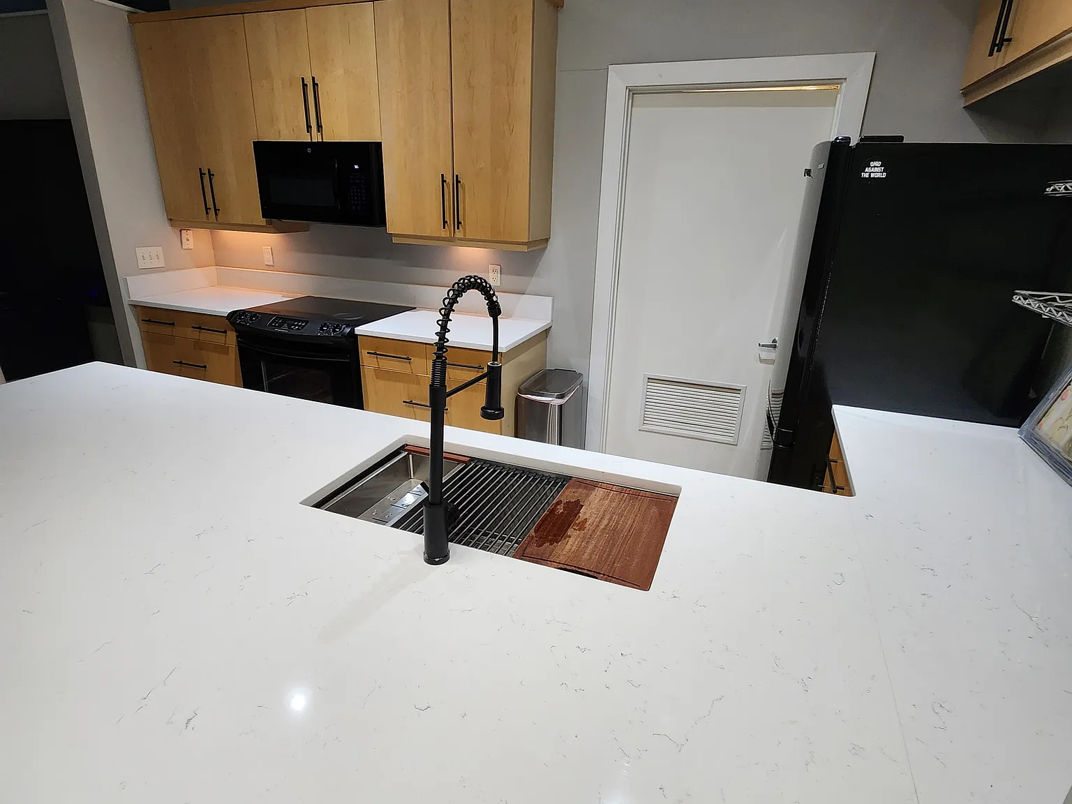 1150 Vine St — Photo 2