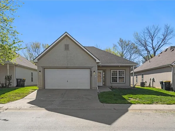 7701 NW 122nd St, Kansas City, MO 64163