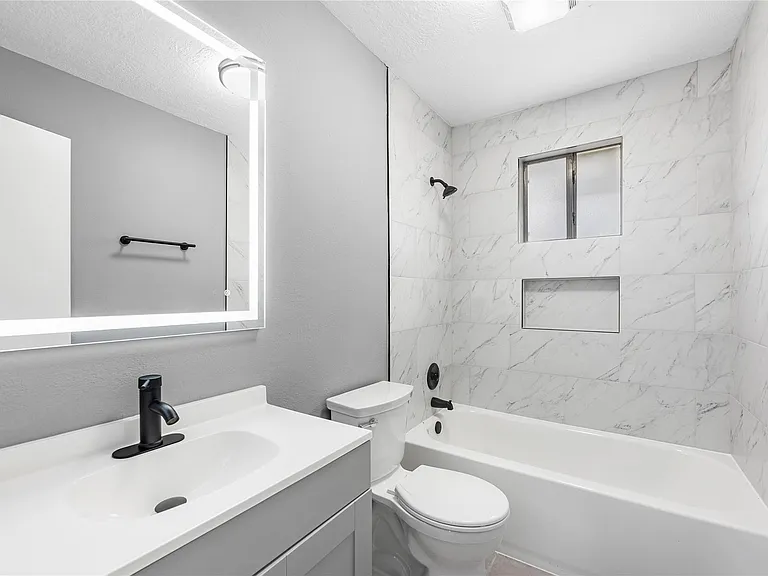 502 Frawley St #2 — Photo 14